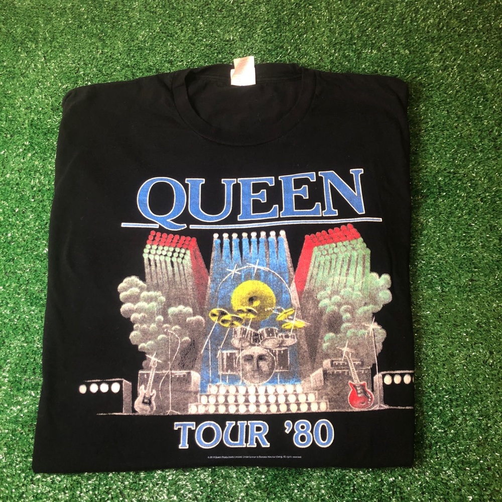 Queen 2019 Print Band Roc Tee Size XL